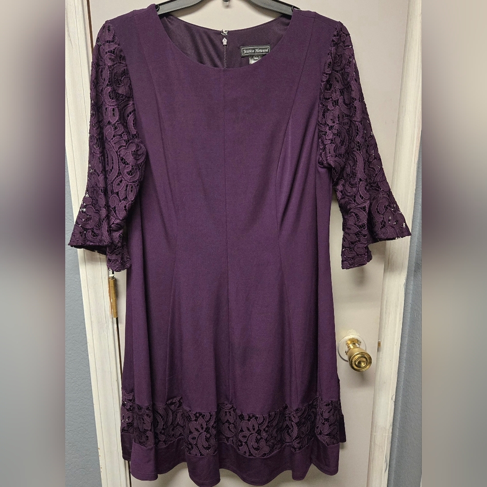 Jessica Howard Women's Plus Size Lace Bell Sleeve Fit and Flare Dress, Plum, 16W
